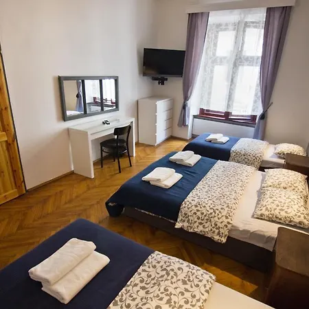 Goscinne Sw. Anny Lejlighedshotel Kraków