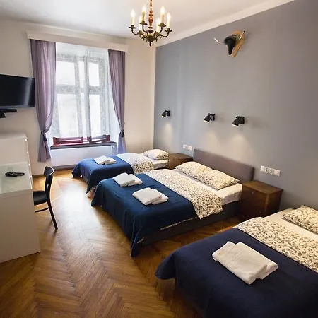 Goscinne Sw. Anny 4* Kraków