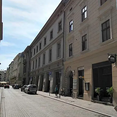 Ξενοδοχείο με διαμερίσματα Goscinne Sw. Anny Krasków