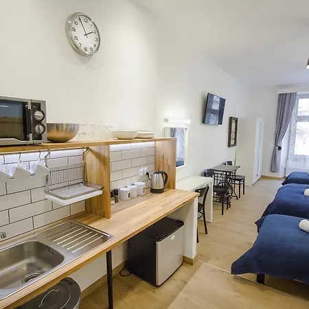 Goscinne Sw. Anny Lägenhetshotell 4*