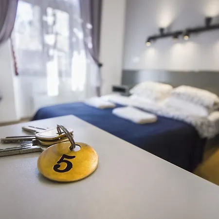 Goscinne Sw. Anny Lägenhetshotell 4*