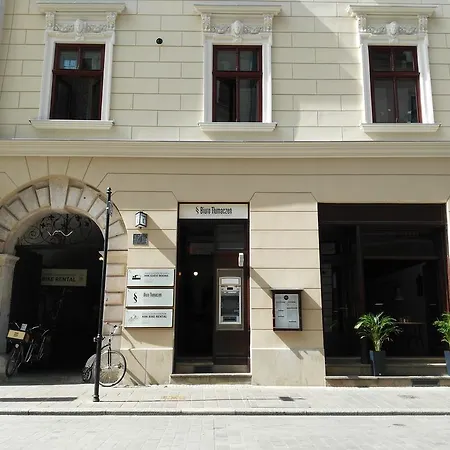 Apart-hotel Goscinne Sw. Anny *